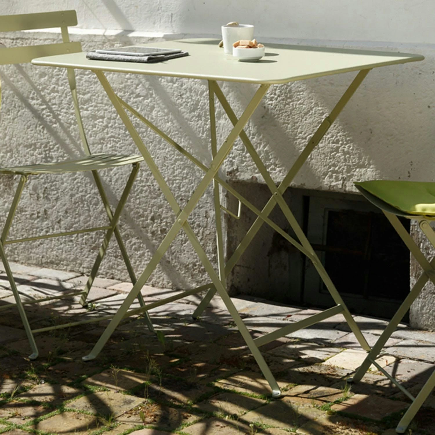 Bistro Table 71x71, Cedar Green 2 Bistro Table 71x71, Cedar Green - Image 2