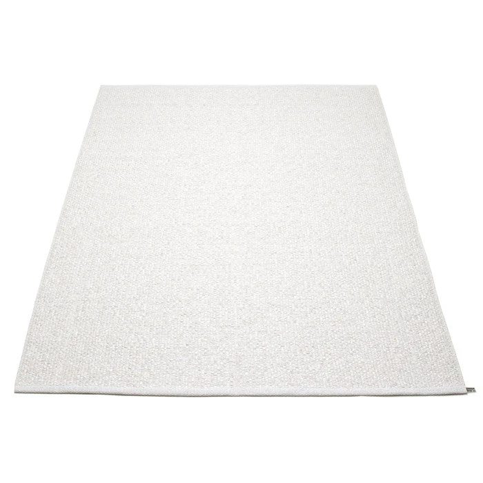 Svea Rug White Metallic/White, 180x260 Cm 1 Svea Rug White Metallic/White, 180x260 Cm