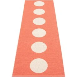 Vera Rug Flamingo / Vanilla, 70x225 Cm